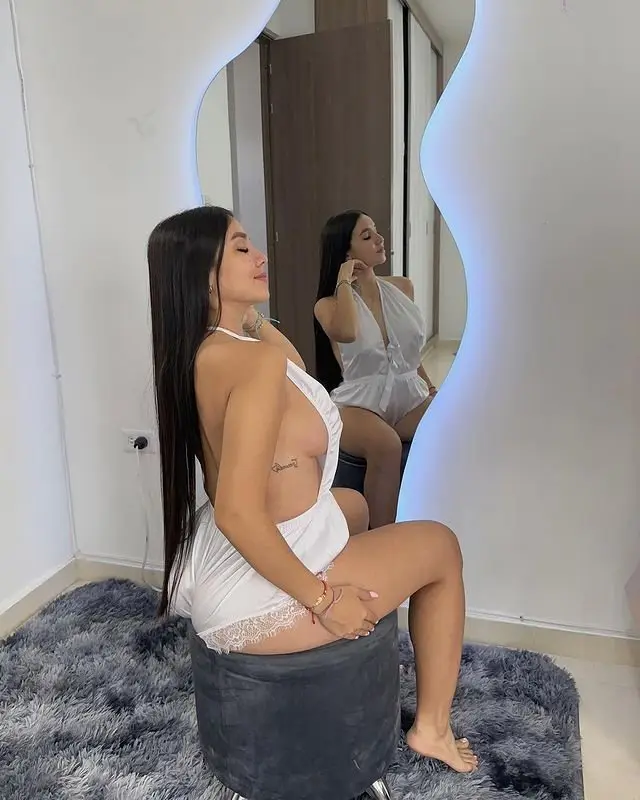 Jurley Corona Pack OnlyFans: Colombiana al Desnudo - Imagen 5